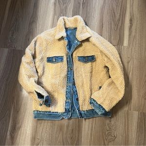 Teddy Sherpa/ Jean jacket
